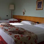 Oliveto 4*