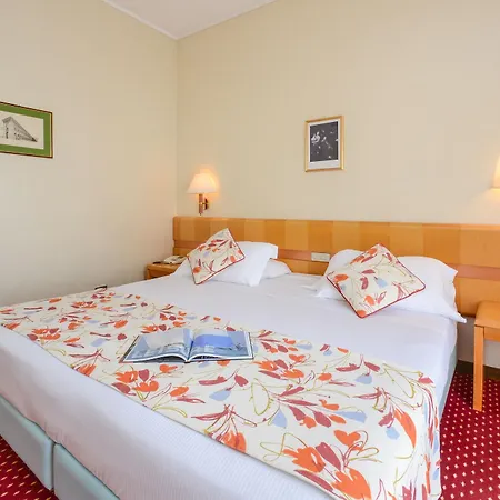 Oliveto 4* Дезенцано-дель-Гарда
