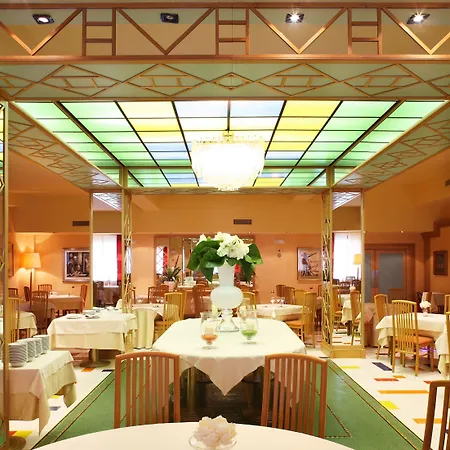 호텔 Oliveto 데센자노델가르다
