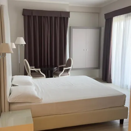 Oliveto Hotel 4*