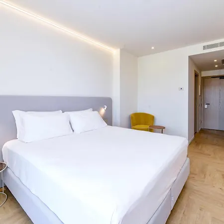 Hotel Oliveto 4*