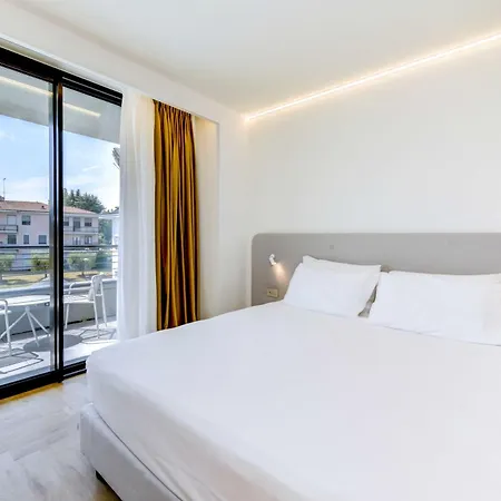 Oliveto 4* Desenzano del Garda