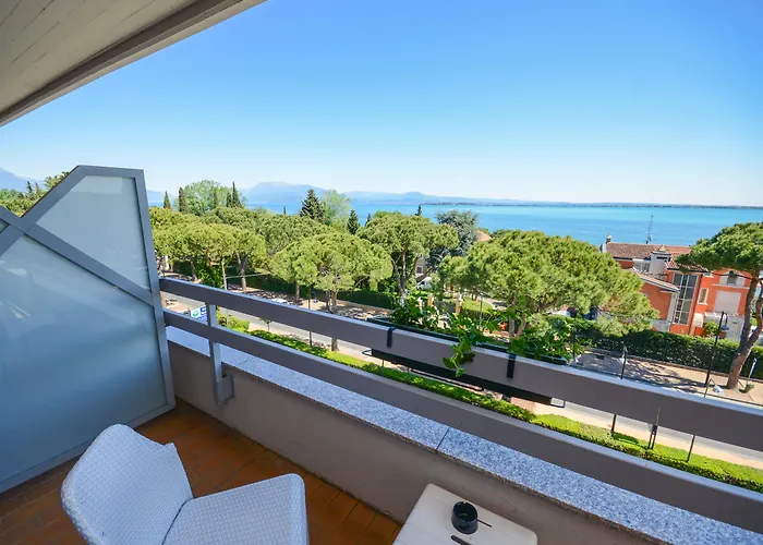 Oliveto 4* דסנזאנו דל גארדה