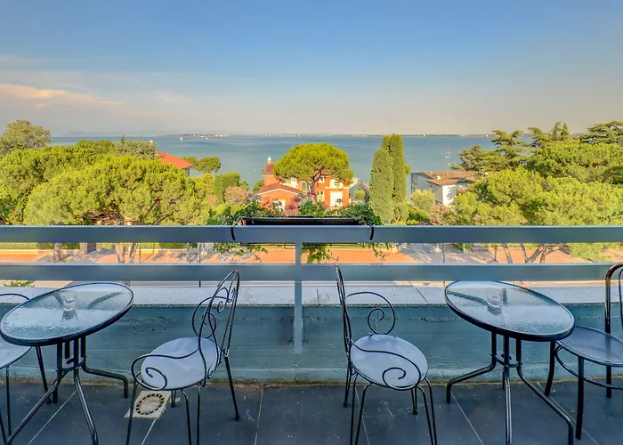 Hotell Oliveto 4*